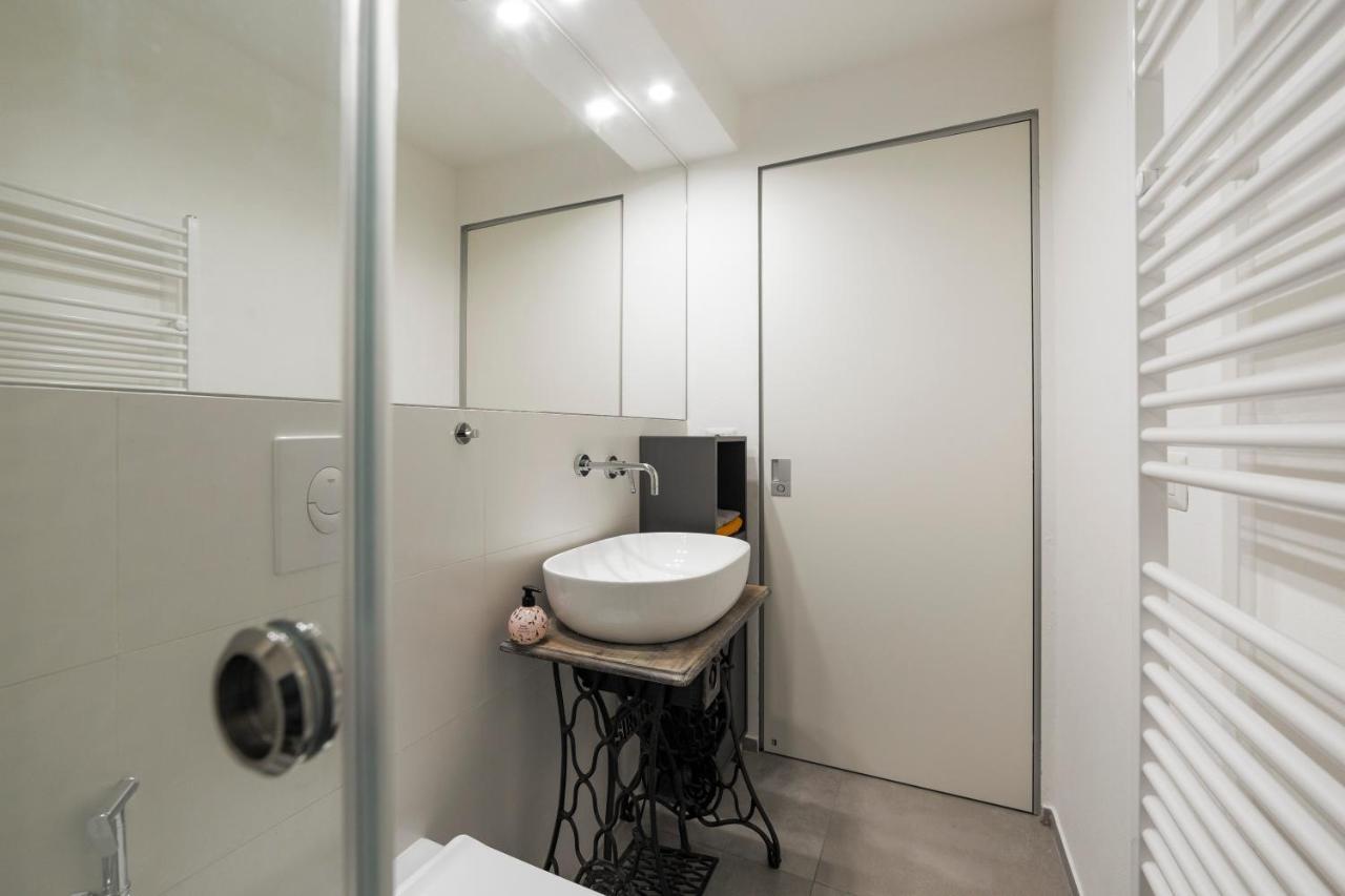 דירות מילאנו La Pampa New & Fully Refurbished Apt מראה חיצוני תמונה